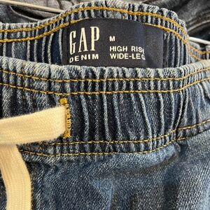 Gap High Rise Wide-Leg Jeans (medium)